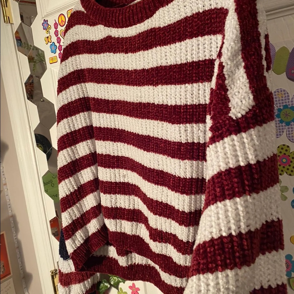 Sweater - Picture 5 of 7